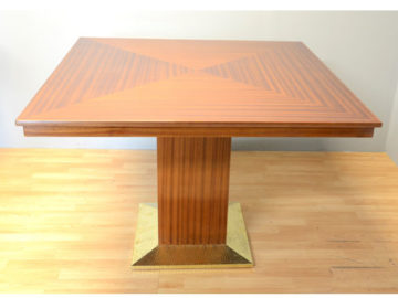 Tisch T6