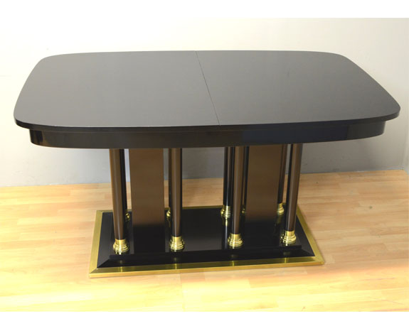 Tisch T3